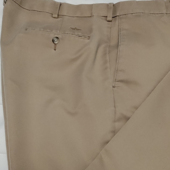 Dockers Premium D4 Relaxed Fit Men's pants 38 x 32 - Picture 3 of 5